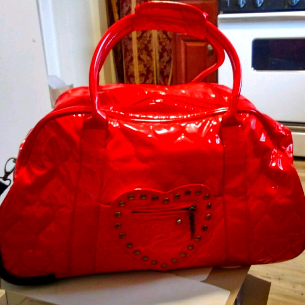 Betseyville by Betsey Johnson Wheeled bag